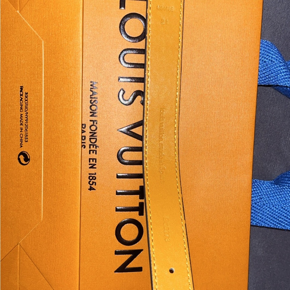 Louis Vuitton Bracelet Gold and Black - Picture 4 of 5